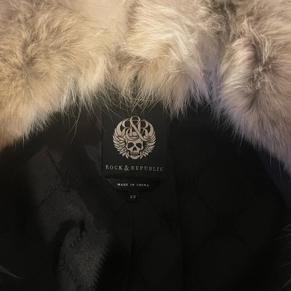 Authentic Rock & Republic Black Denim Jacket with Real Fox Fur - Picture 6 of 11